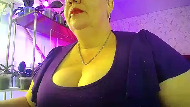 Snapshot of _Sweet_Woman chatting on June 19, 7:25 am Sweet Woman online show from June 19, 7:25 am