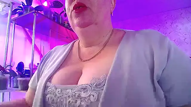 Snapshot of _Sweet_Woman chatting on June 12, 4:54 am Sweet Woman online show from June 12, 4:54 am