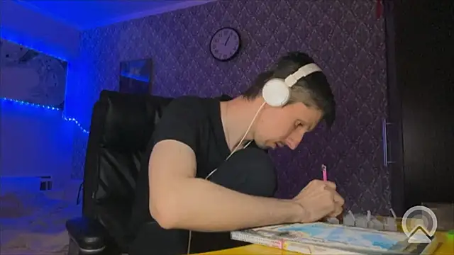 Snapshot of Aki-Laky chatting on January 31, 8:07 pm Aki-Laky online show from January 31, 8:07 pm