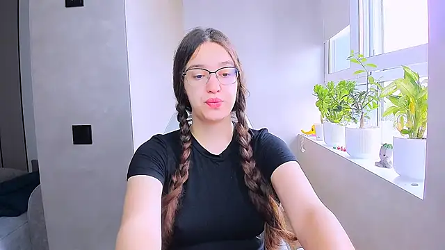 fancy bunny online show from June 2, 5:29 am