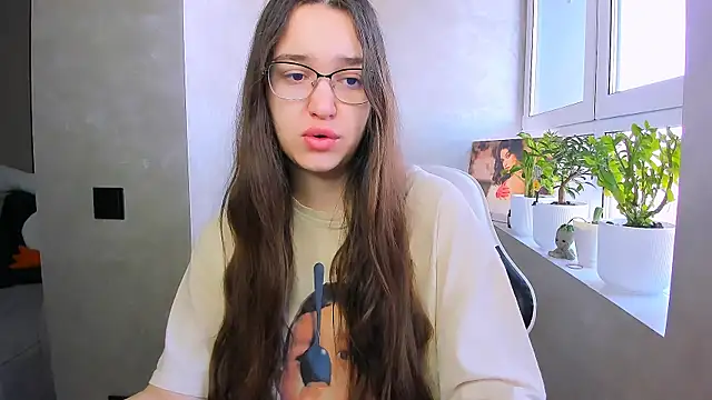 fancy bunny online show from April 1, 6:26 am