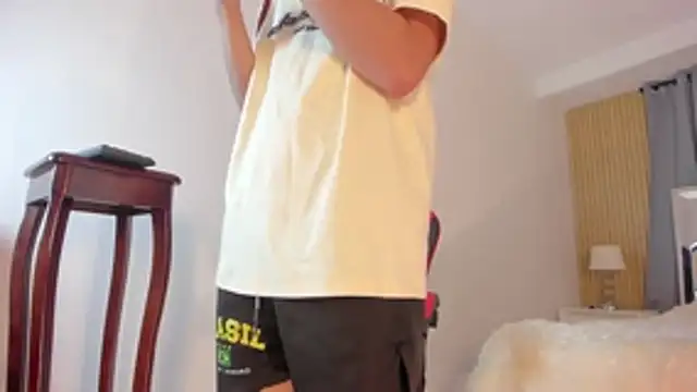 Snapshot of maxx_cortes chatting on July 5, 7:04 am maxx cortes online show from July 5, 7:04 am