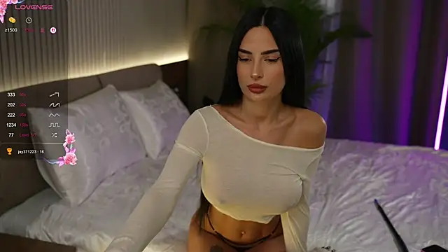 Snapshot of sexy_sabotageee chatting on November 15, 7:40 pm sexy sabotageee online show from November 15, 7:40 pm