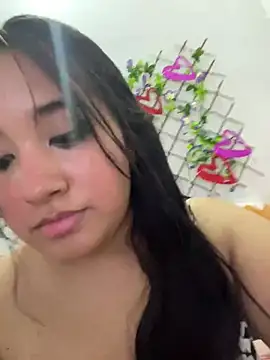 melyescobar online show from March 8, 12:09 pm