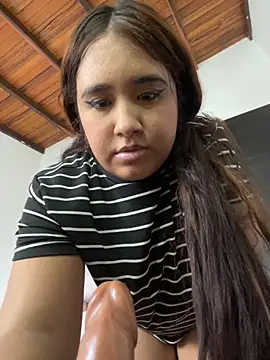 melyescobar online show from September 17, 9:50 pm