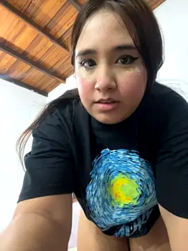 melyescobar online show from November 1, 3:35 am