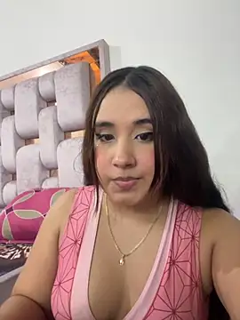 melyescobar online show from November 5, 3:31 am