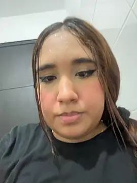 melyescobar online show from October 27, 3:29 am