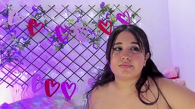 melyescobar online show from March 11, 12:06 pm