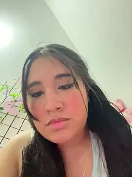 melyescobar online show from March 13, 12:02 pm
