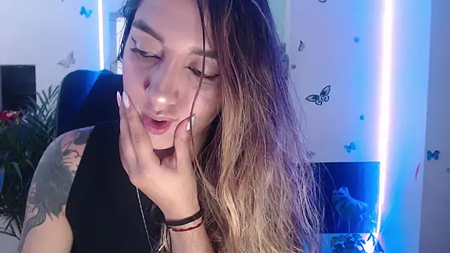 Lia-mitch online show from February 20, 1:57 pm