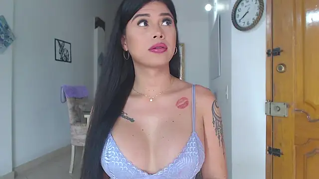 divinepleasury online show from January 19, 4:11 pm