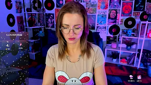 Snapshot of LadyIzabel chatting on March 2, 12:03 pm LadyIzabel online show from March 2, 12:03 pm