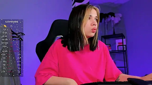 AliceSunday online show from October 26, 5:08 am