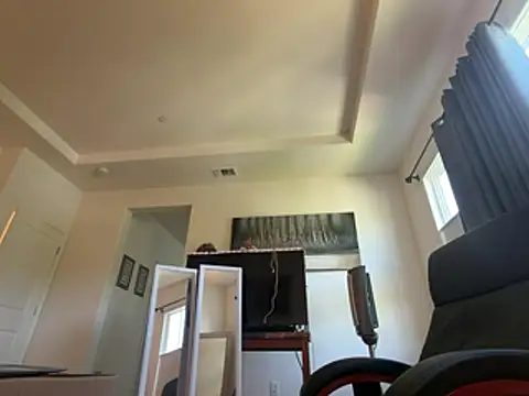 NinasNylonz online show from July 19, 5:21 pm