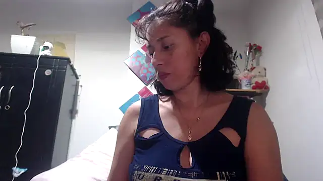 Snapshot of sexy_mary_69 chatting on October 10, 11:49 pm sexy mary 69 online show from October 10, 11:49 pm