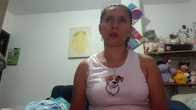 Snapshot of sexy_mary_69 chatting on September 12, 11:37 pm sexy mary 69 online show from September 12, 11:37 pm