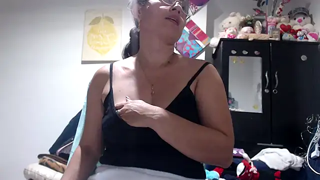 sexy mary 69 online show from November 19, 12:10 am