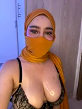 amaal  online show from December 2, 7:37 pm