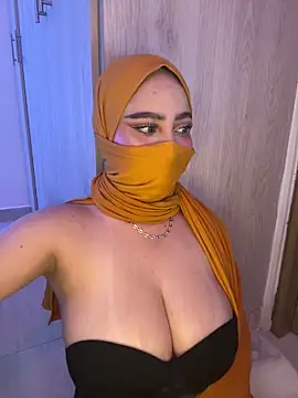 amaal  online show from November 24, 8:20 pm