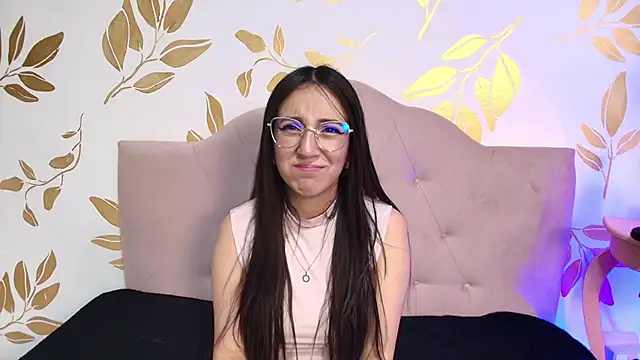 Snapshot of Sweet_Sammy_ chatting on February 26, 3:57 am Sweet Sammy online show from February 26, 3:57 am