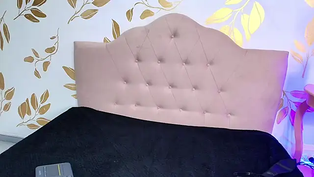 Snapshot of Sweet_Sammy_ chatting on March 3, 7:03 am Sweet Sammy online show from March 3, 7:03 am