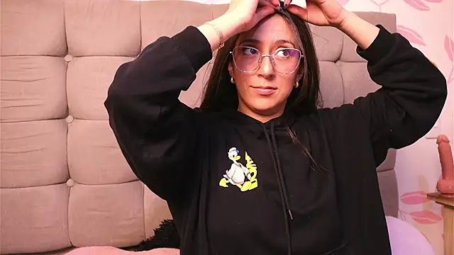 Sweet Sammy  online show from November 4, 3:54 am