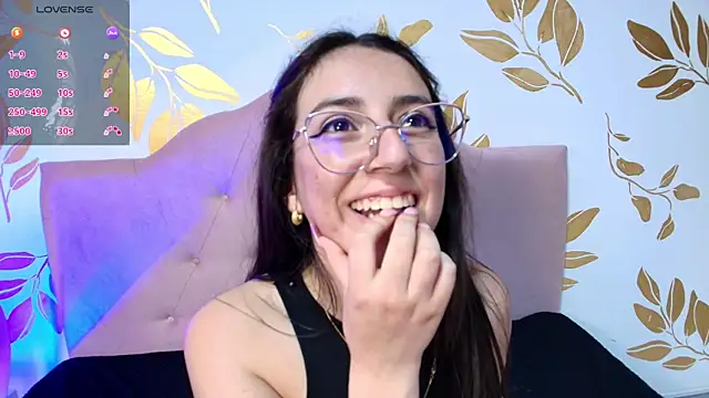 Snapshot of Sweet_Sammy_ chatting on February 24, 10:04 am Sweet Sammy online show from February 24, 10:04 am