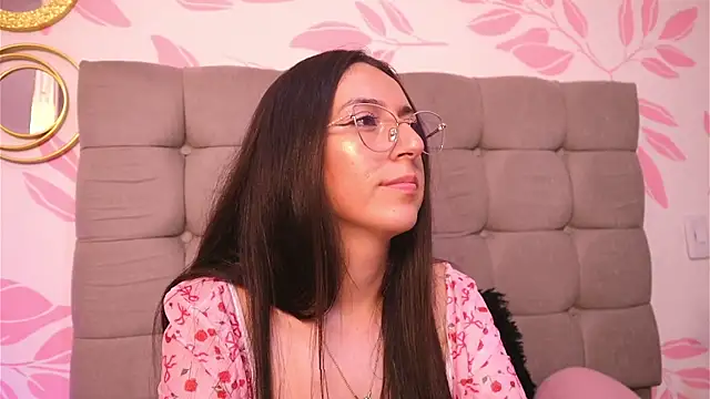 Sweet Sammy  online show from November 12, 4:05 am