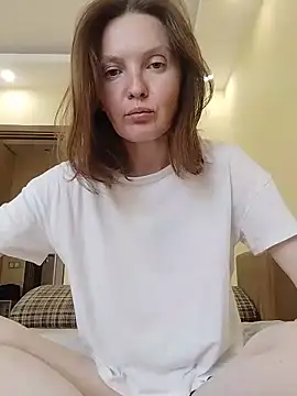 PamelaRisessss online show from June 14, 9:10 am