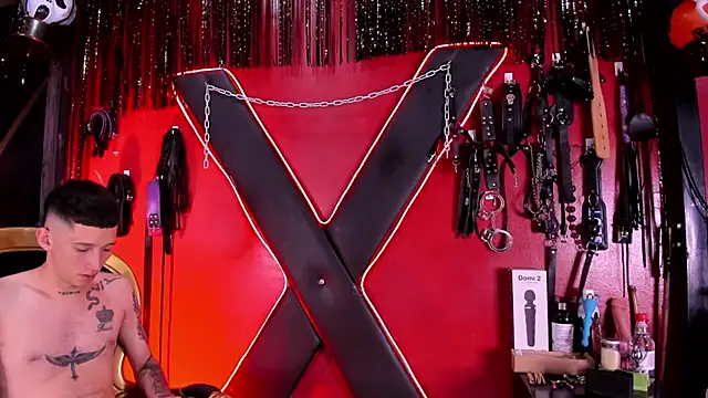 alexa n alex online show from November 26, 8:20 pm