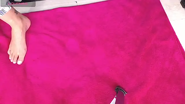 FULL TENTATION  online show from January 10, 7:04 am