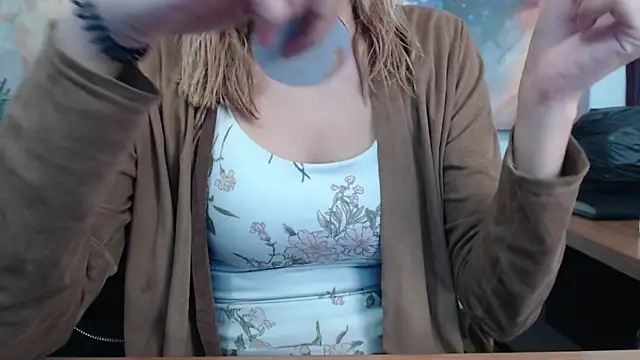 Snapshot of FULL_TENTATION_ chatting on October 28, 2:16 pm FULL TENTATION online show from October 28, 2:16 pm