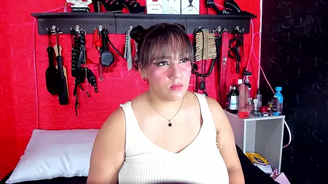 sarita moller online show from September 24, 3:02 am