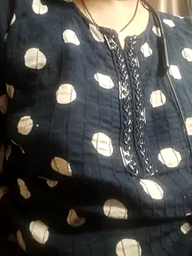 Snapshot of Shikhasexy34 chatting on November 18, 2:53 pm Shikhasexy34 online show from November 18, 2:53 pm