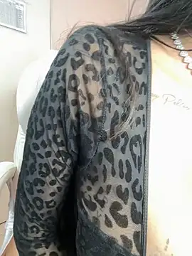 MadeleineSanez online show from November 15, 10:03 pm