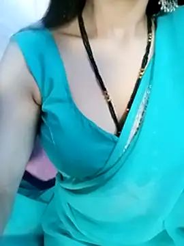 Snapshot of Bulbul_02 chatting on November 29, 5:18 am Bulbul 02 online show from November 29, 5:18 am