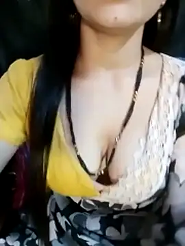 Snapshot of Bulbul_02 chatting on February 9, 6:11 am Bulbul 02 online show from February 9, 6:11 am