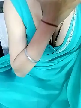 Snapshot of Bulbul_02 chatting on November 22, 5:50 am Bulbul 02 online show from November 22, 5:50 am