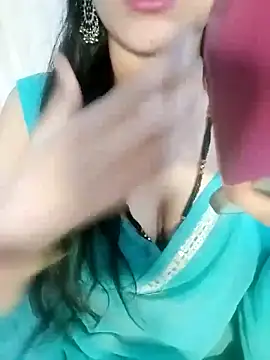 Snapshot of Bulbul_02 chatting on December 3, 5:41 am Bulbul 02 online show from December 3, 5:41 am