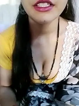 Snapshot of Bulbul_02 chatting on November 28, 5:40 am Bulbul 02 online show from November 28, 5:40 am