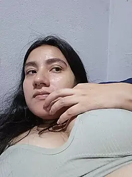 Hellen Alex online show from June 25, 2:33 pm