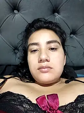 Hellen Alex online show from February 15, 10:00 pm
