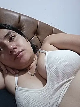 Hellen Alex online show from July 16, 1:41 pm