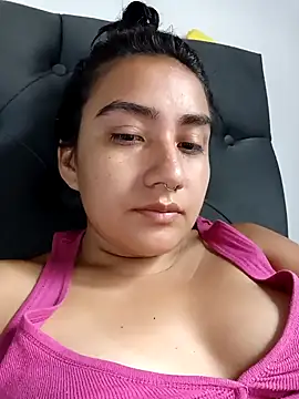 Hellen Alex online show from February 6, 3:41 pm
