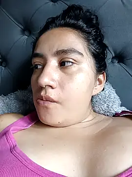 Hellen Alex online show from March 5, 2:45 pm