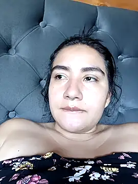 Hellen Alex online show from September 17, 2:30 pm
