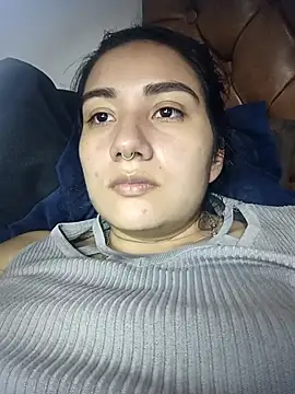 Hellen Alex online show from April 9, 2:01 pm