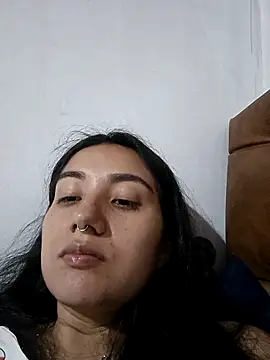 Snapshot of Hellen_Alex chatting on May 5, 2:20 pm Hellen Alex online show from May 5, 2:20 pm
