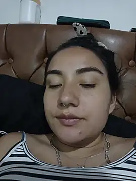 Hellen Alex online show from February 26, 2:50 pm